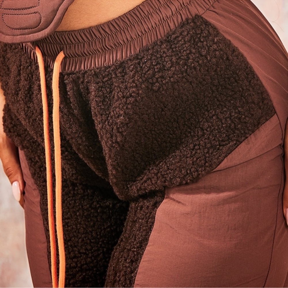 Prettylittlething Track Pants View 4